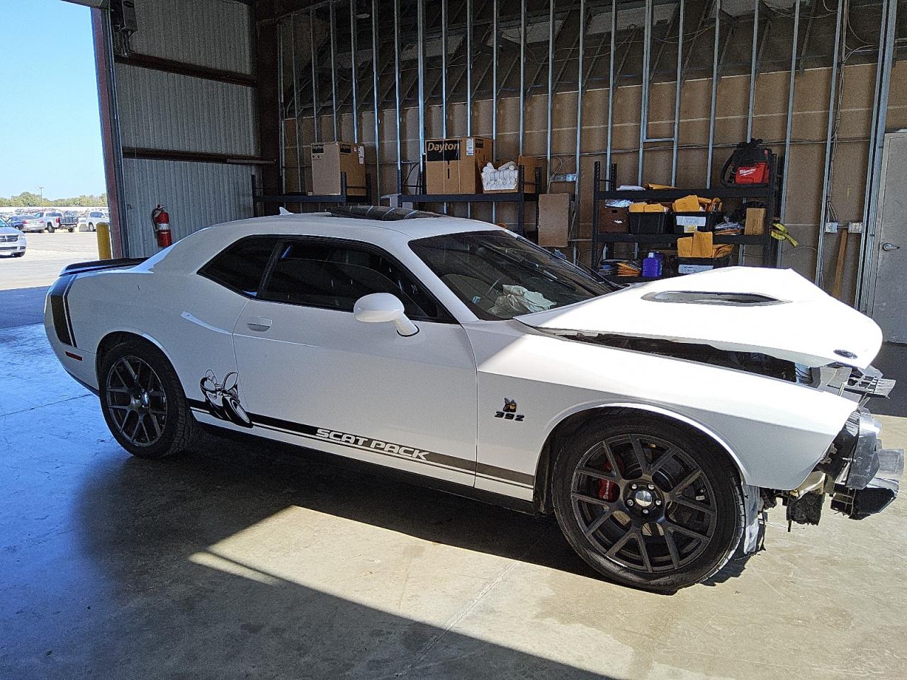 2016 Dodge Challenger - Image 4