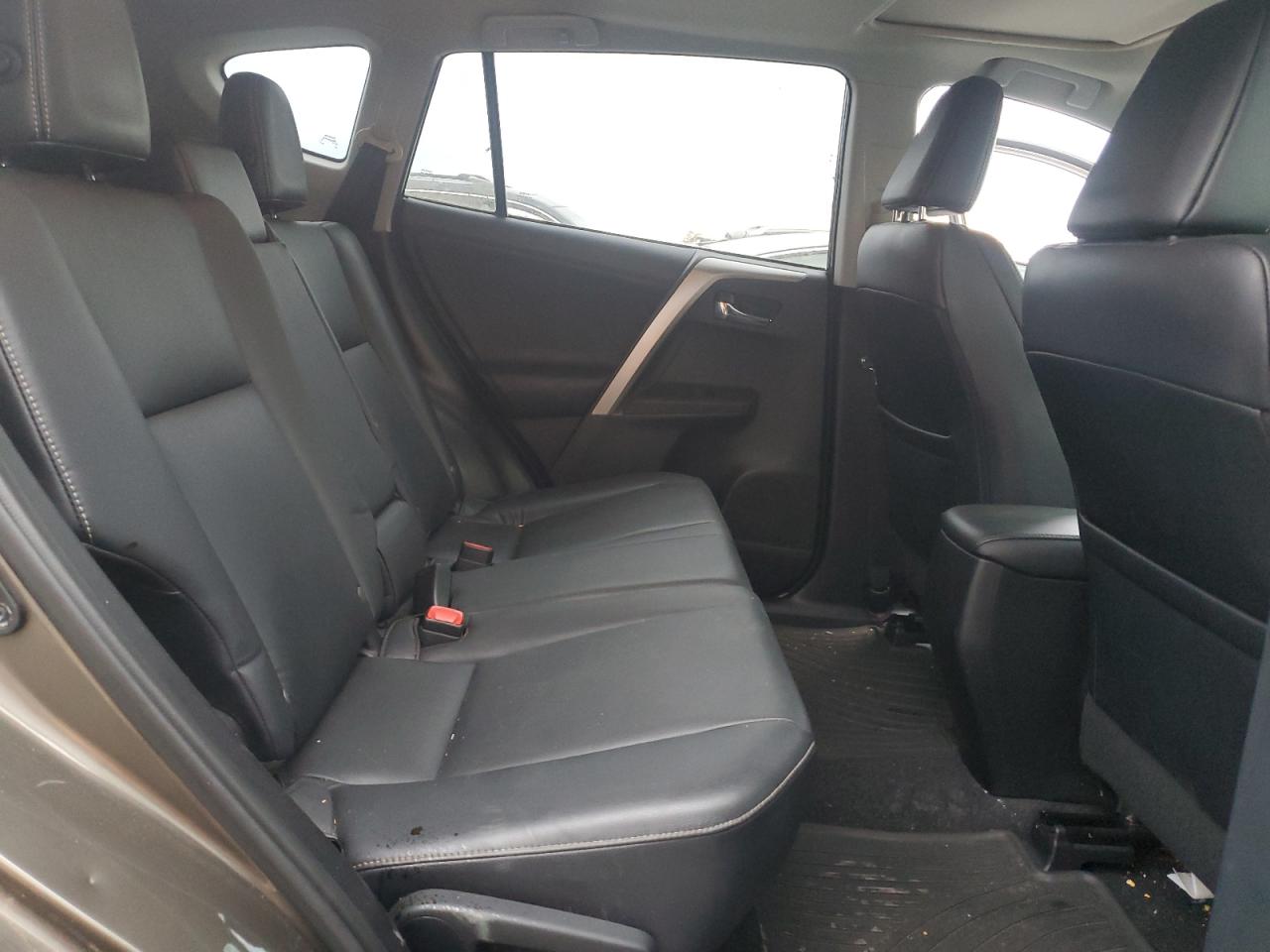 2014 Toyota RAV 4 - Image 11
