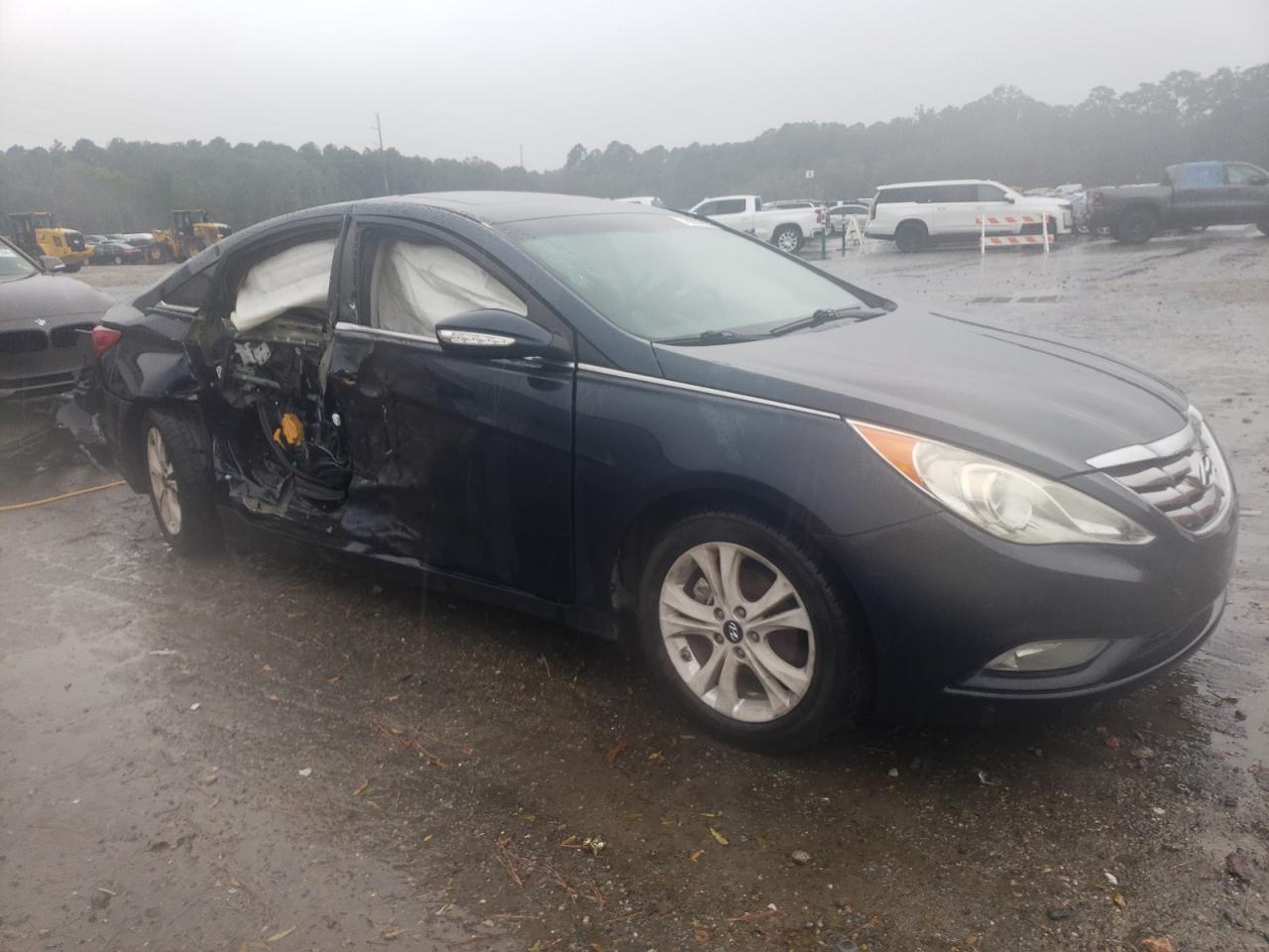 VIN 5NPEC4AC6DH637044 2013 HYUNDAI SONATA no.4