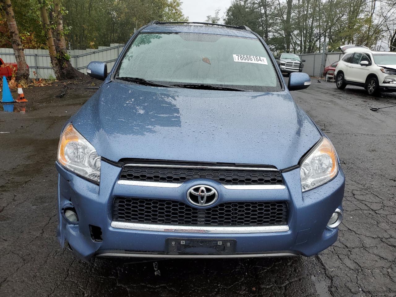 2011 Toyota RAV 4 - Image 5