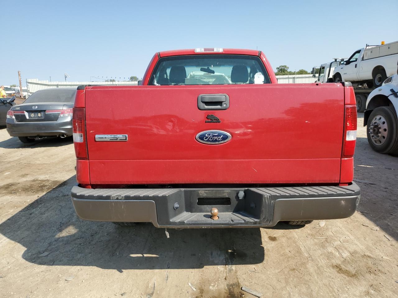 1FTRF12255KF12326 2005 Ford F150