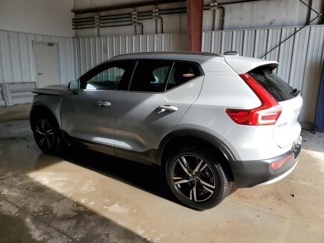 YV4L12UK7R2340102 Volvo Xc40 Core  2