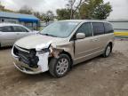 2014 Chrysler Town & Country Touring de vânzare în Wichita, KS - Front End