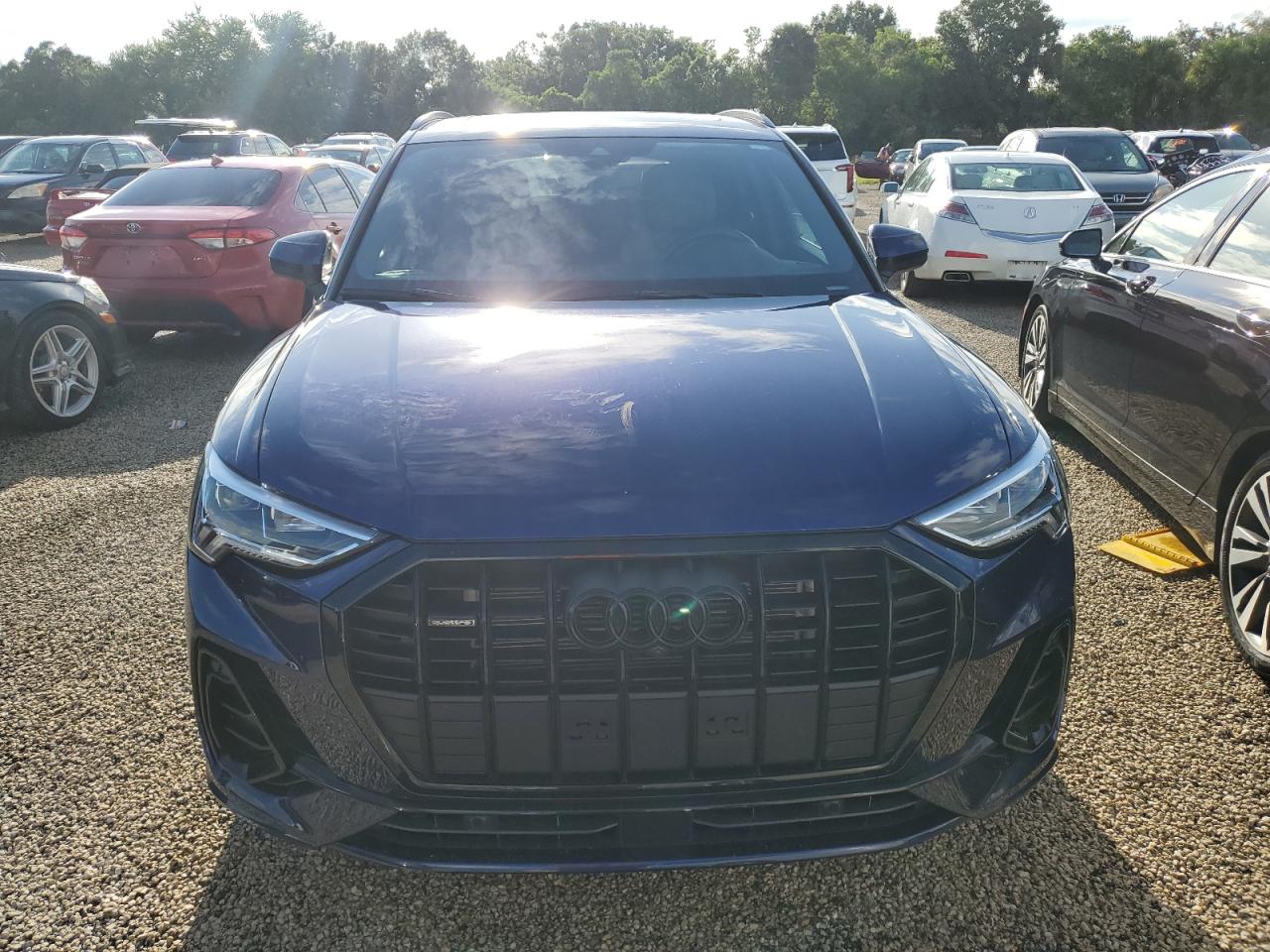 2024 Audi Q3 - Image 5