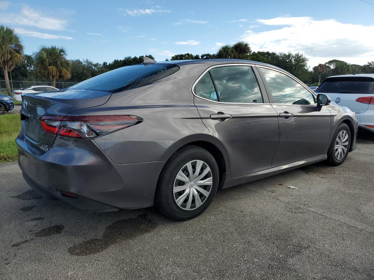 2022 Toyota Camry - Image 3