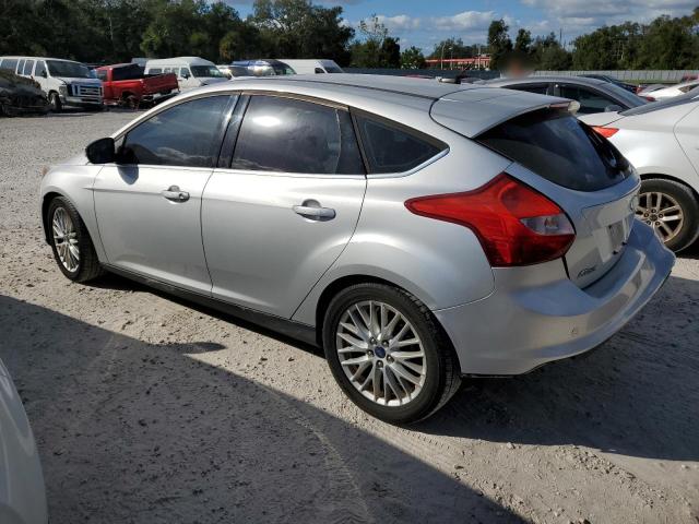  FORD FOCUS 2012 Серебристый