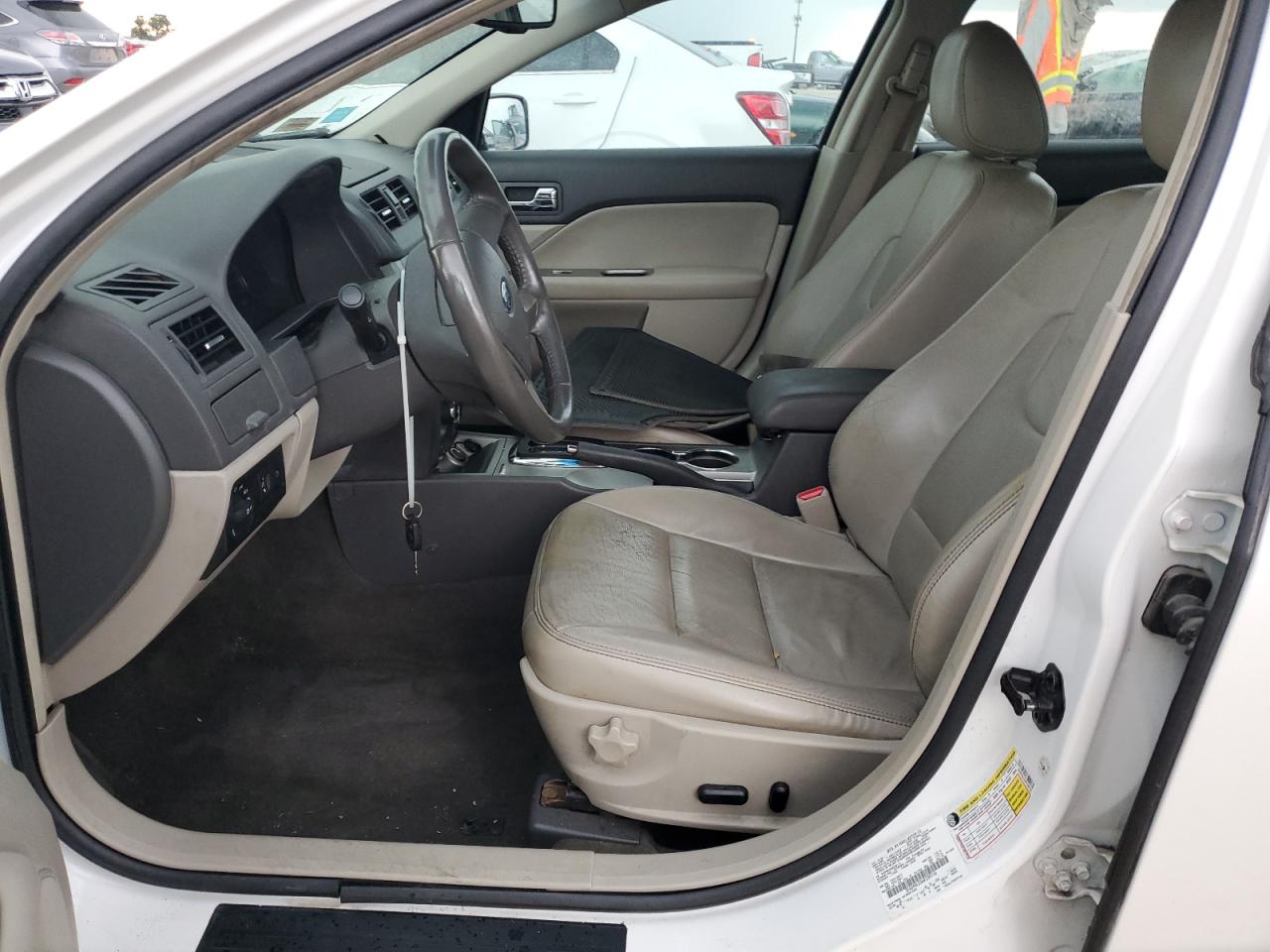 2010 Ford Fusion - Image 7
