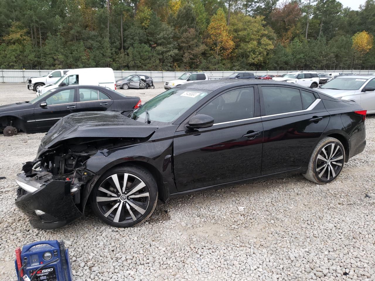 2019 Nissan Altima - Image 1
