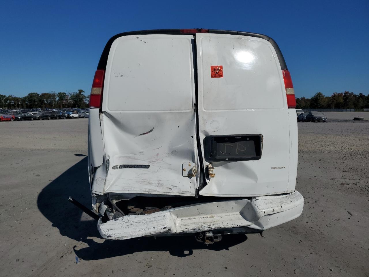 1GCGG25C681200475 2008 Chevrolet Express G2500