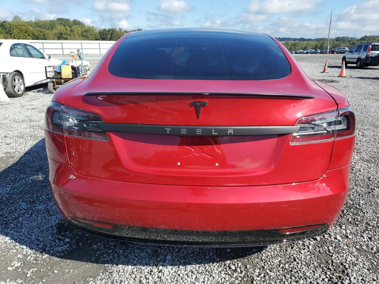 2020 Tesla Model S VIN: 5YJSA1E45LF370471 Lot: 73810884