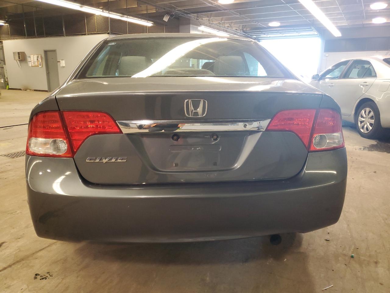 2010 Honda Civic Lx VIN: 2HGFA1F57AH329034 Lot: 77896574