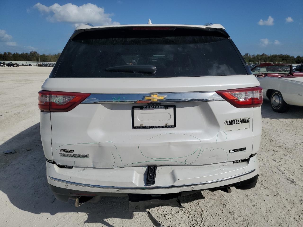 2018 Chevrolet Traverse Premier VIN: 1GNERKKW2JJ108356 Lot: 75157884