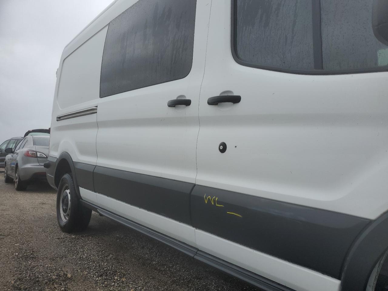 1FTYR2CM8HKA10150 2017 Ford Transit T-250