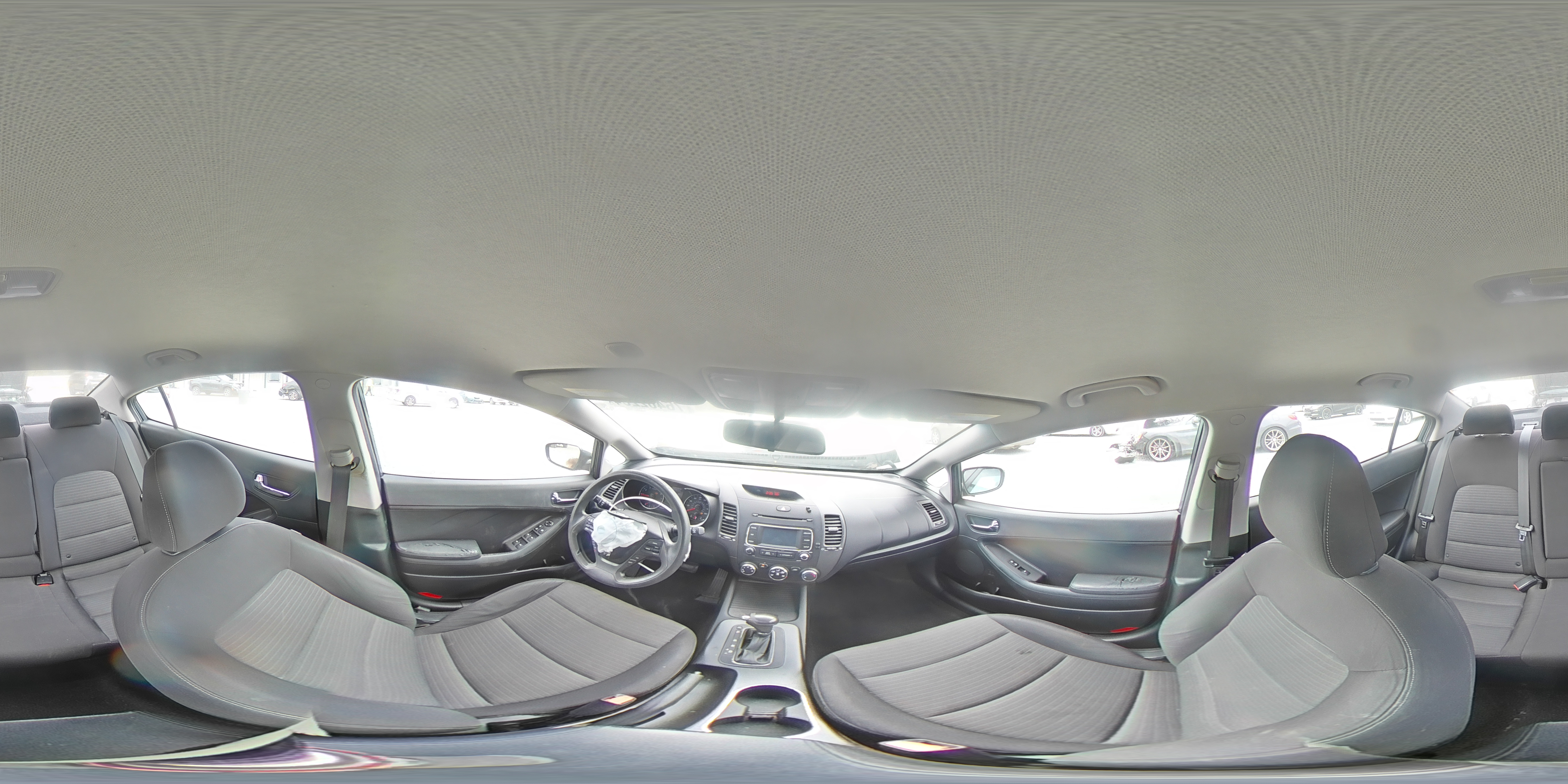 2015 Kia Forte - Image 13