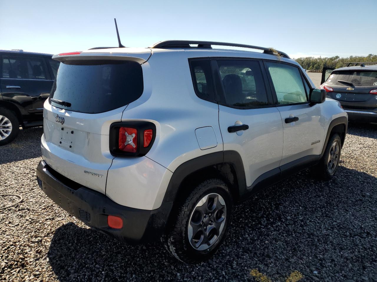 VIN ZACCJBAB5HPG28941 2017 JEEP RENEGADE no.3