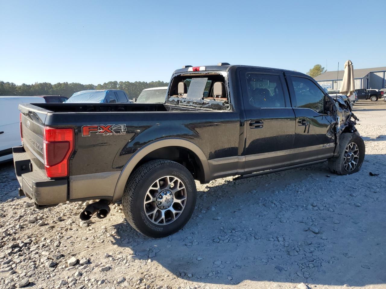 2022 Ford F250 - Image 3