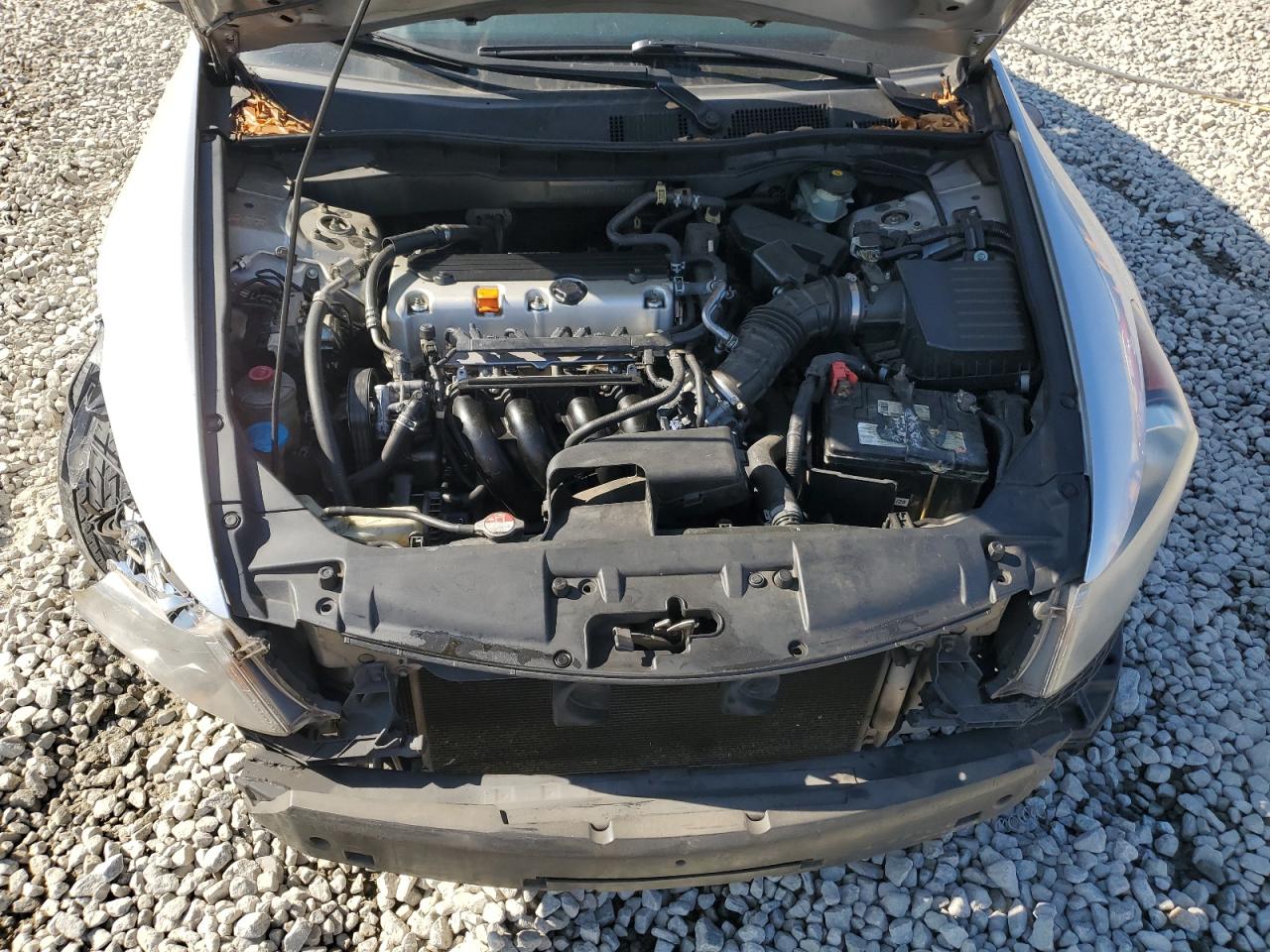2009 Honda Accord - Image 11