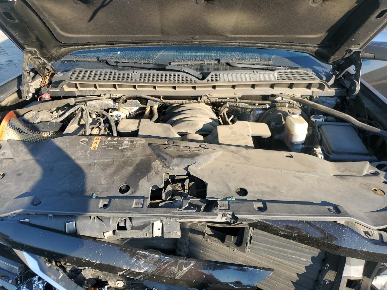 2017 Chevrolet Silverado - Image 12