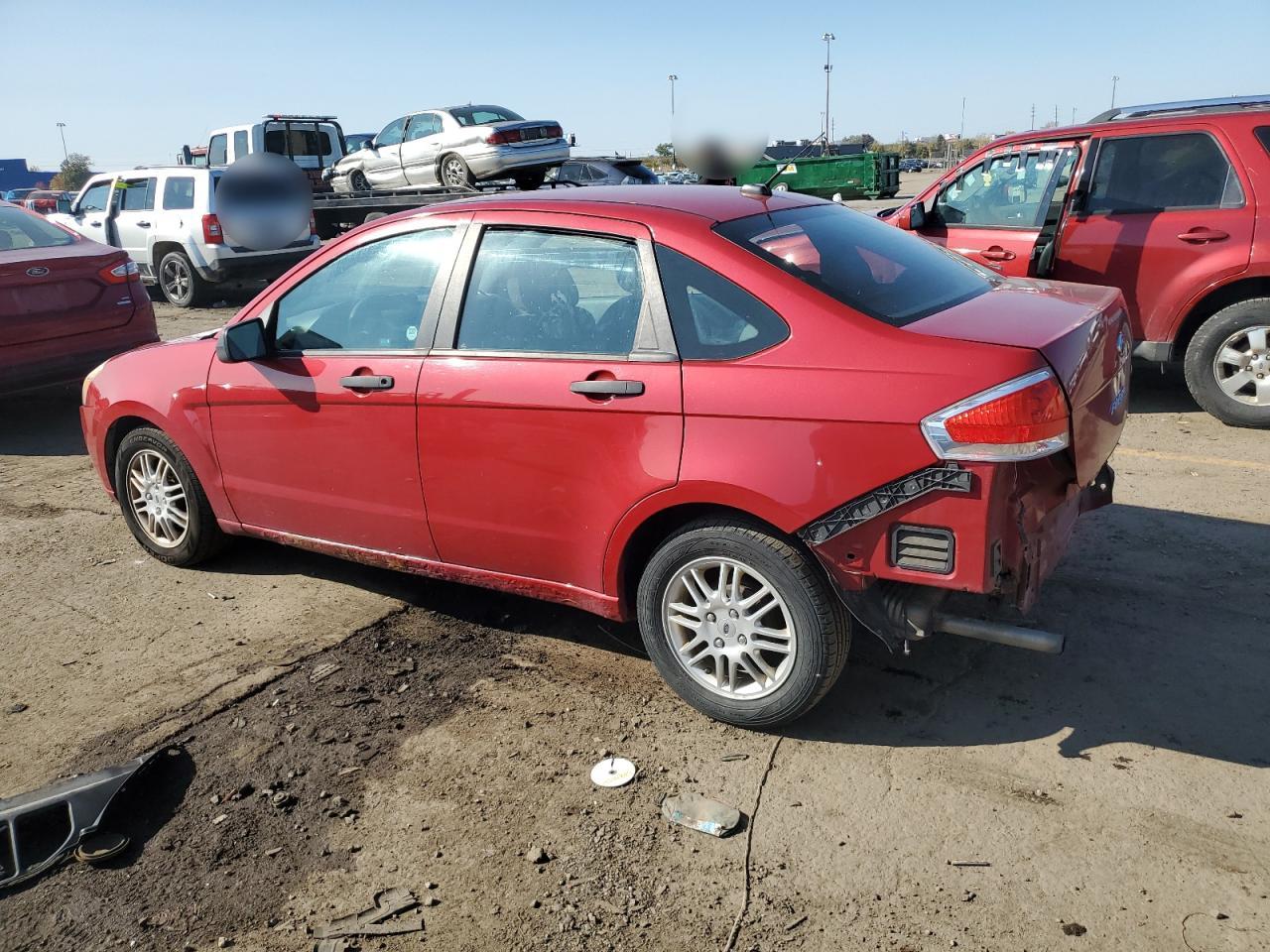 2011 Ford Focus - Image 2