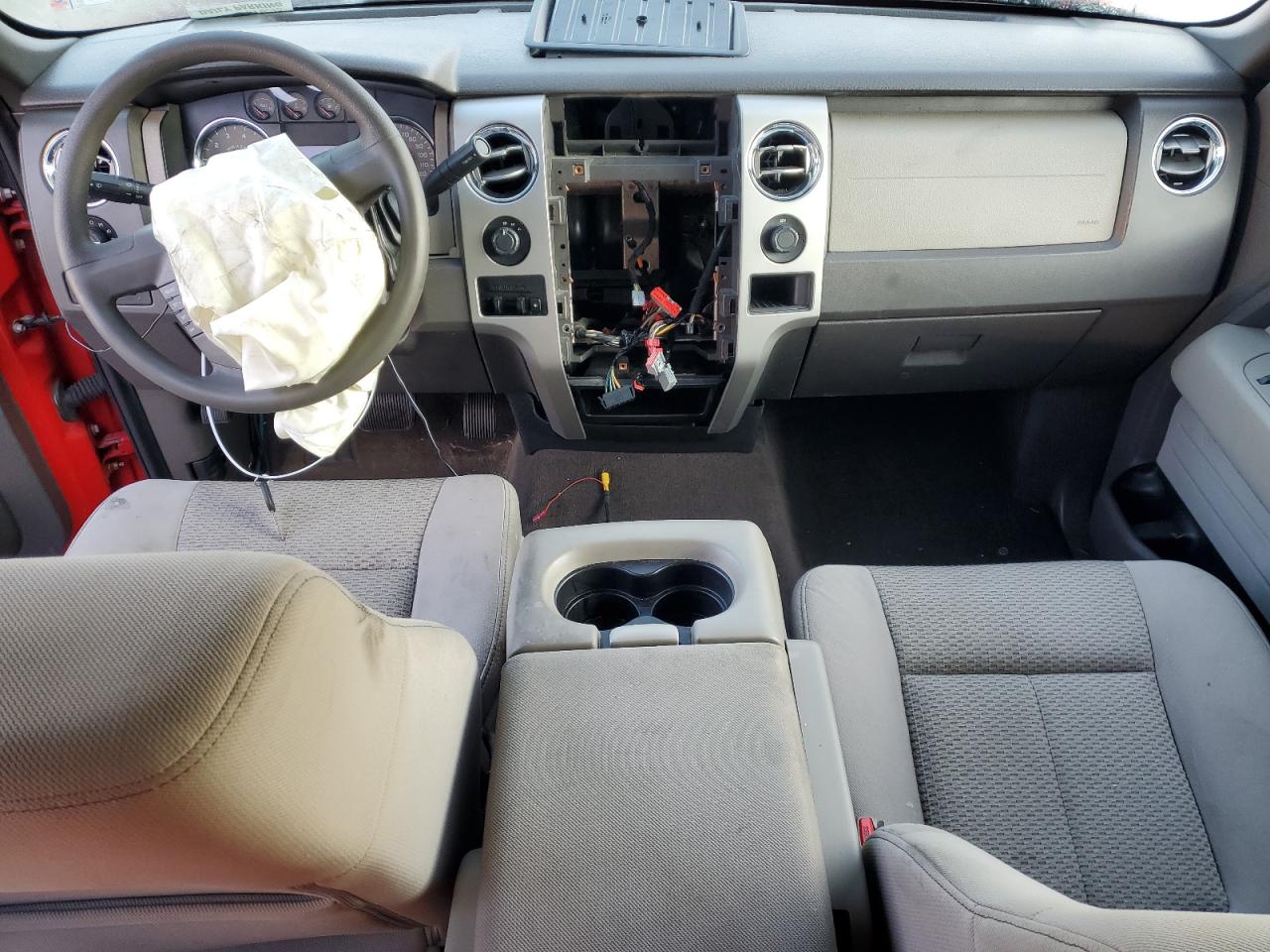 2010 Ford F-150 - Image 8