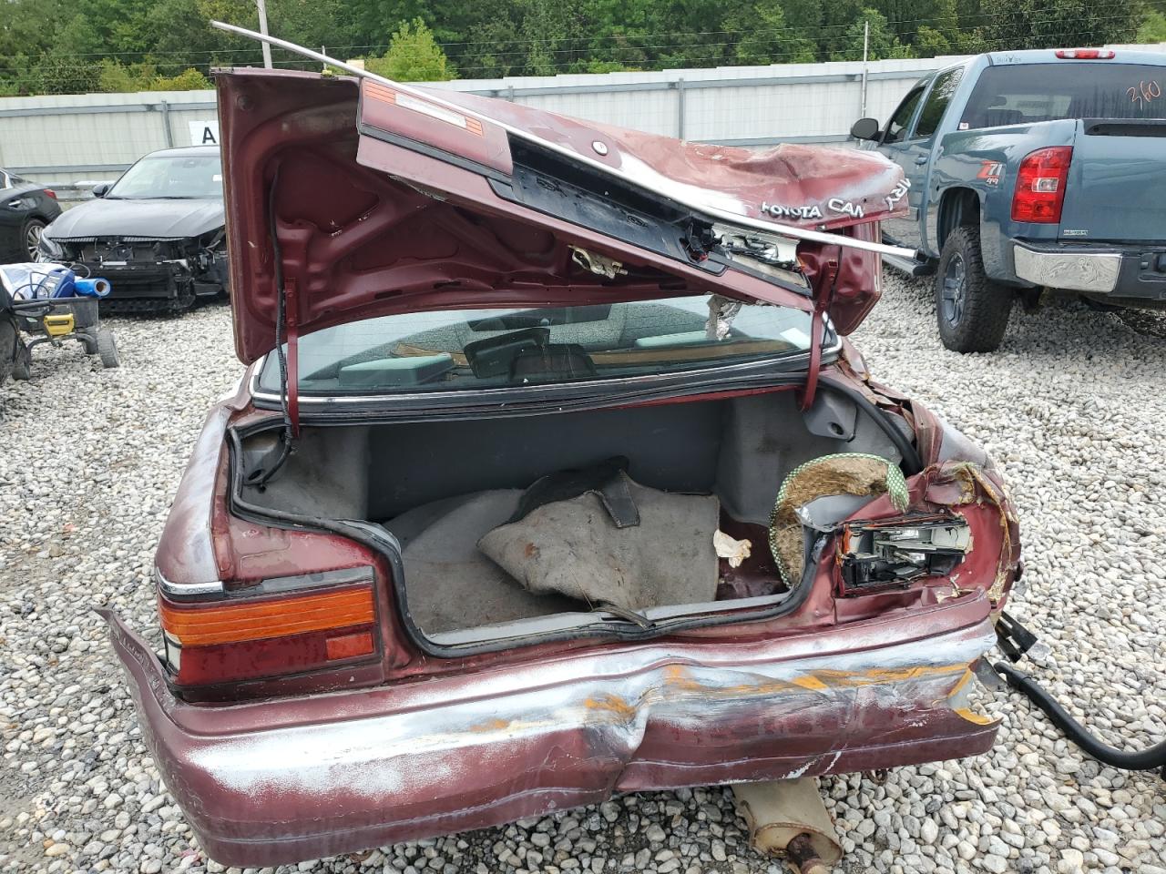 4T1SV21E1KU108151 1989 Toyota Camry Dlx