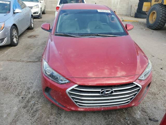  HYUNDAI ELANTRA 2018 Червоний