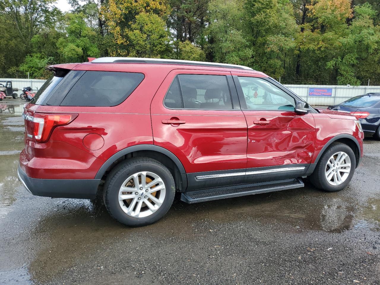 2017 Ford Explorer - Image 3