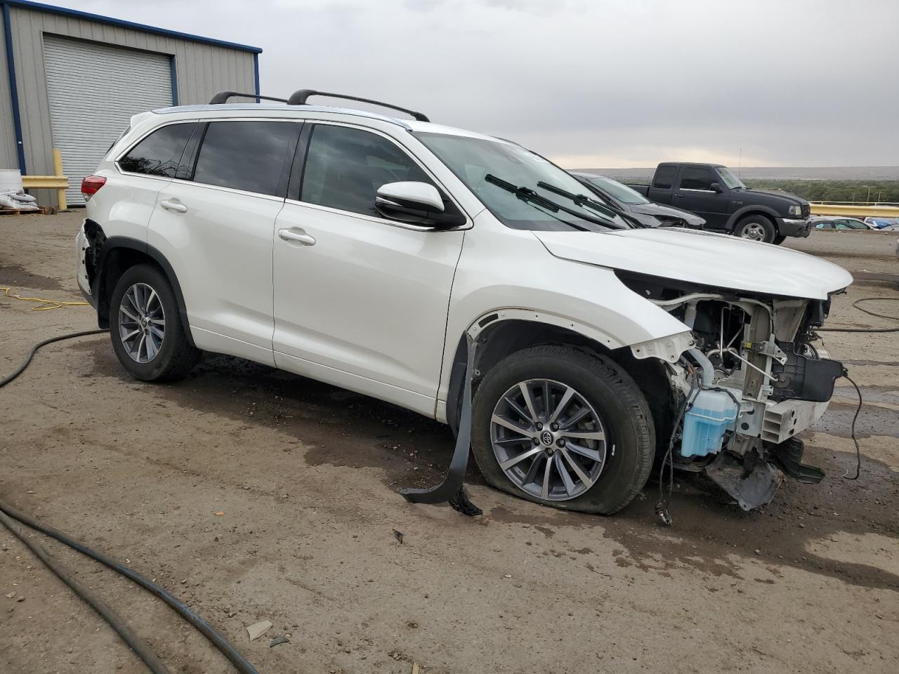 2018 Toyota Highlander - Image 4