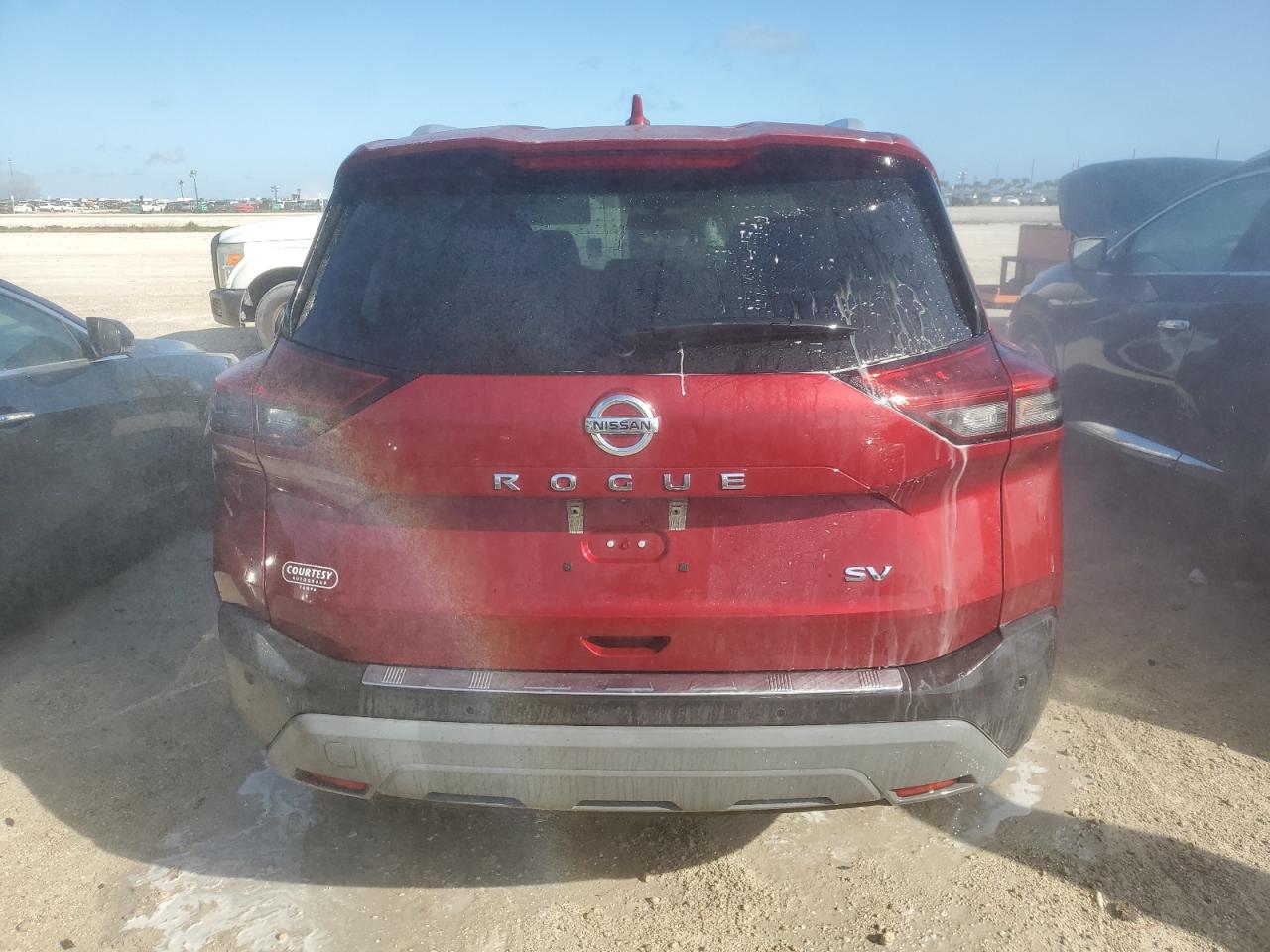2021 Nissan Rogue - Image 6