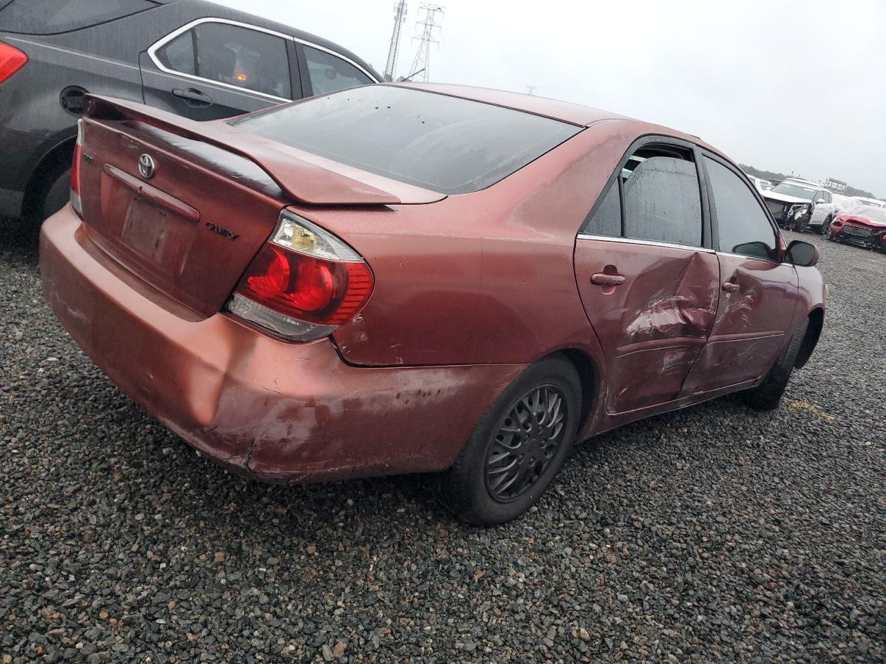 2005 Toyota Camry - Image 3