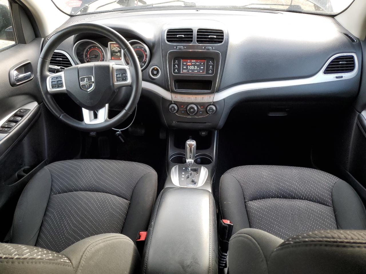 2017 Dodge Journey - Image 8