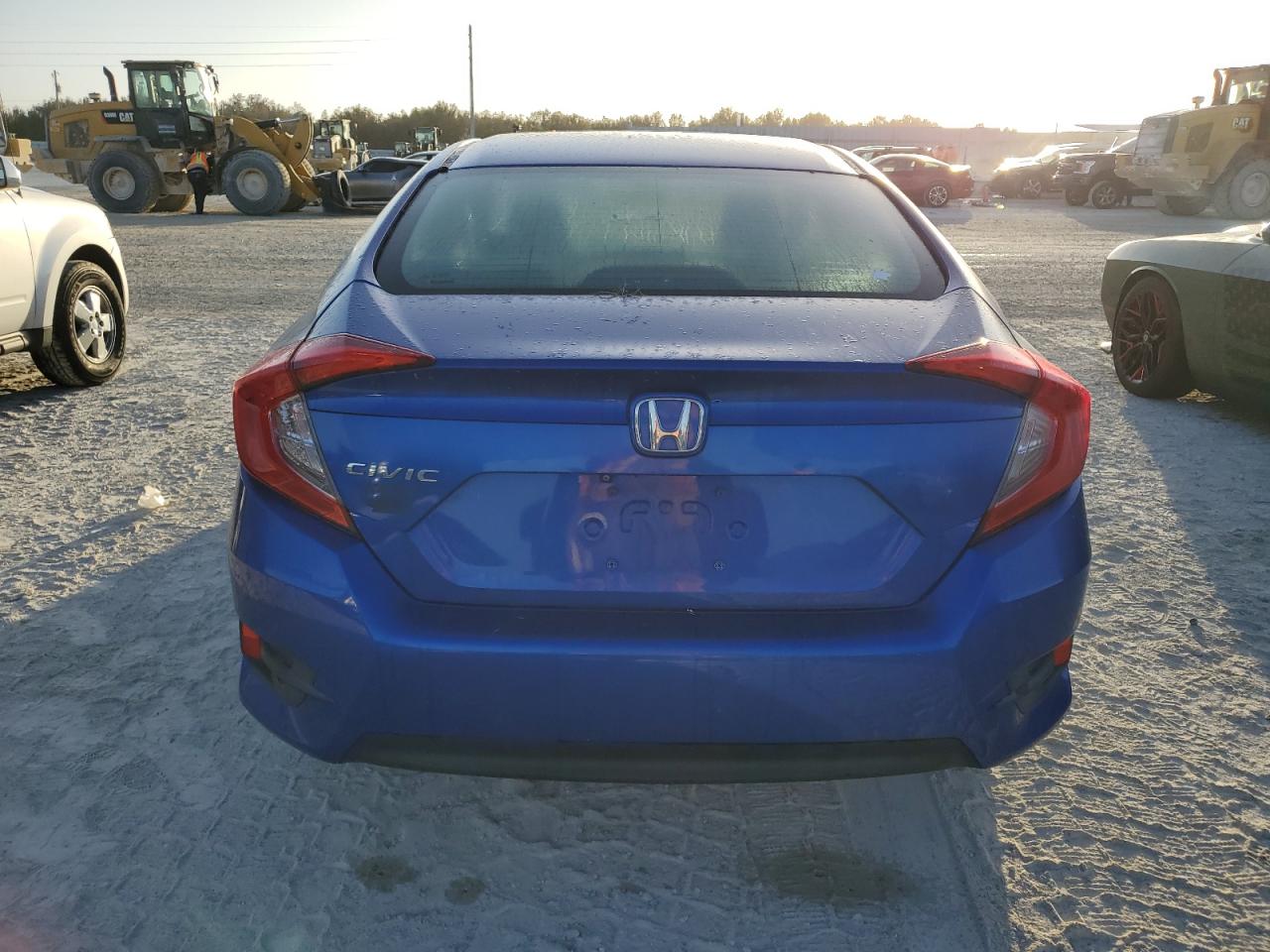 2018 Honda Civic Lx VIN: 19XFC2F57JE035613 Lot: 77442304