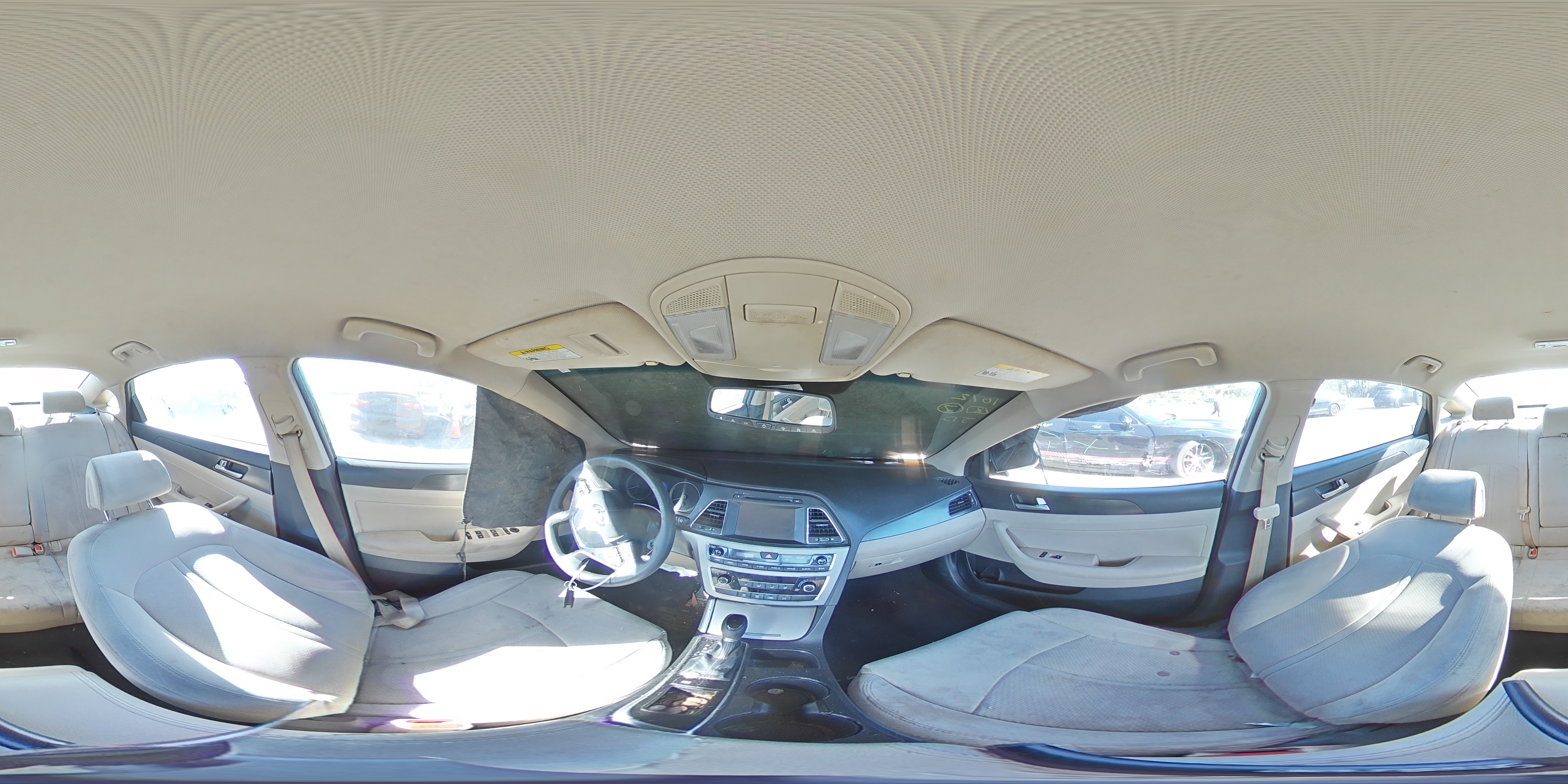 2016 Hyundai Sonata - Image 13