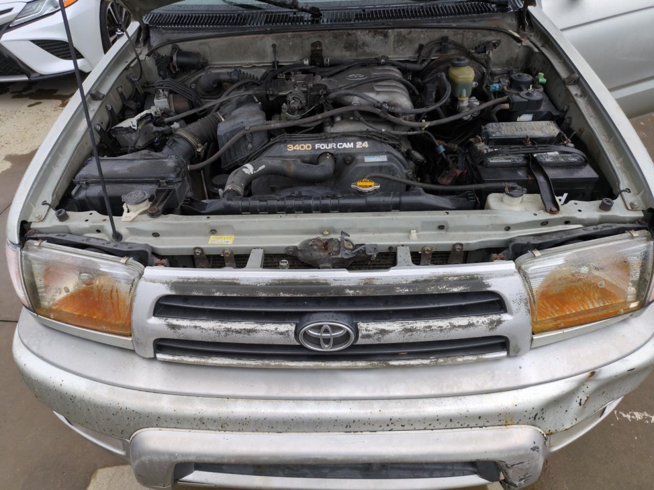 2000 Toyota 4Runner Sr5 VIN: JT3HN86R9Y0262561 Lot: 74429704