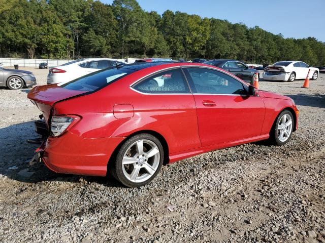  MERCEDES-BENZ C-CLASS 2014 Czerwony