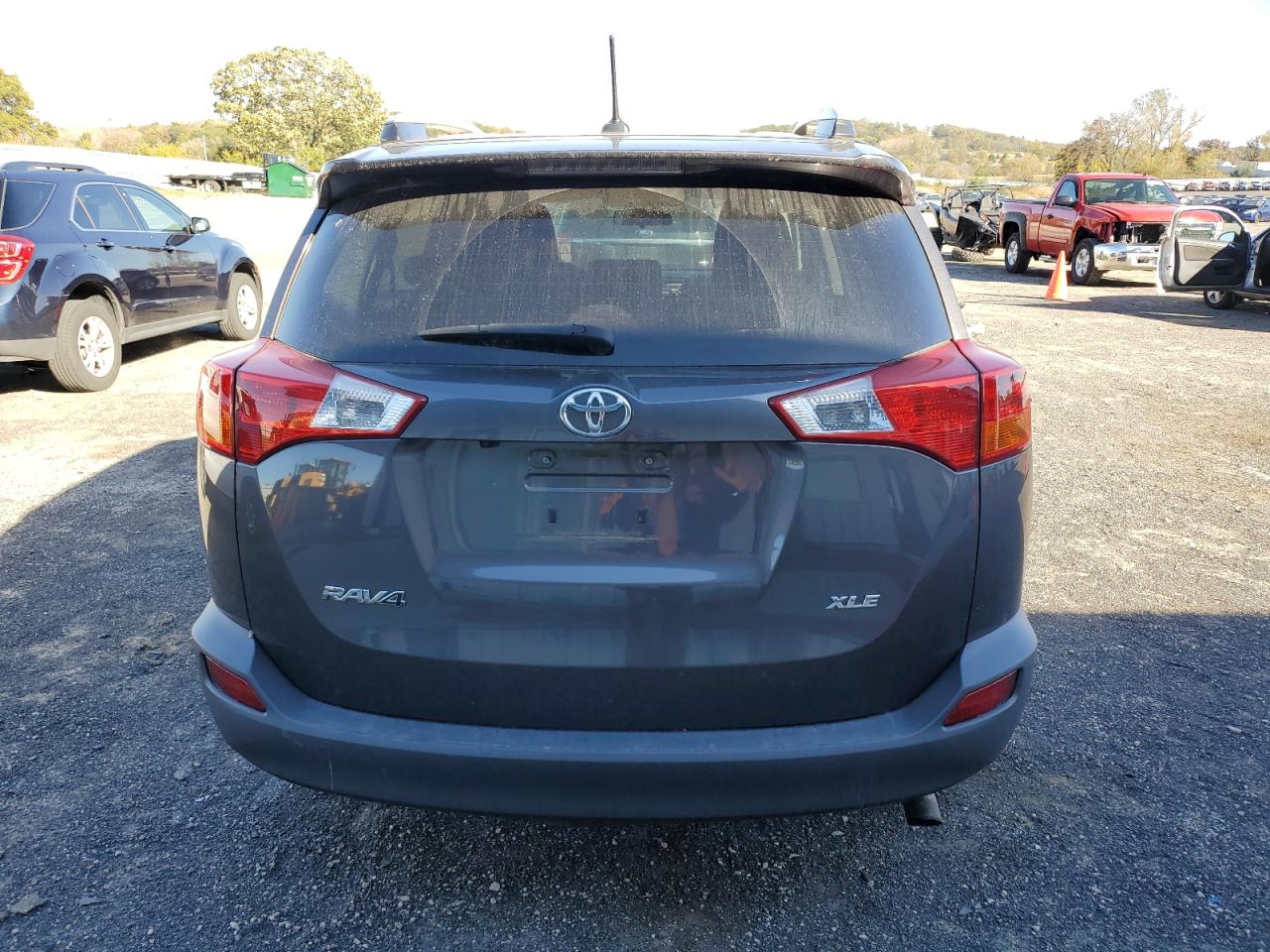 2015 Toyota RAV 4 - Image 6