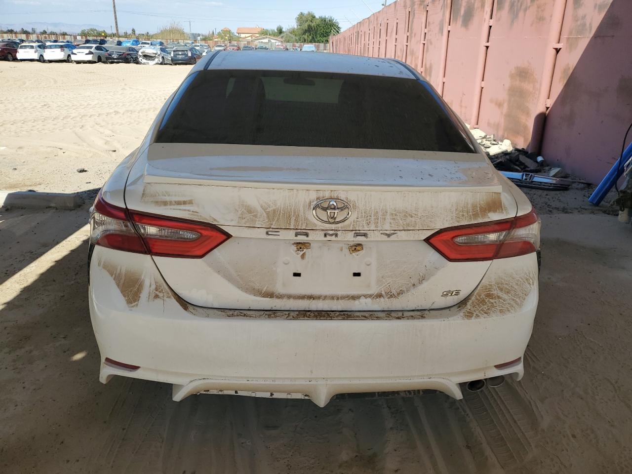 4T1B11HK3JU678653 2018 Toyota Camry L