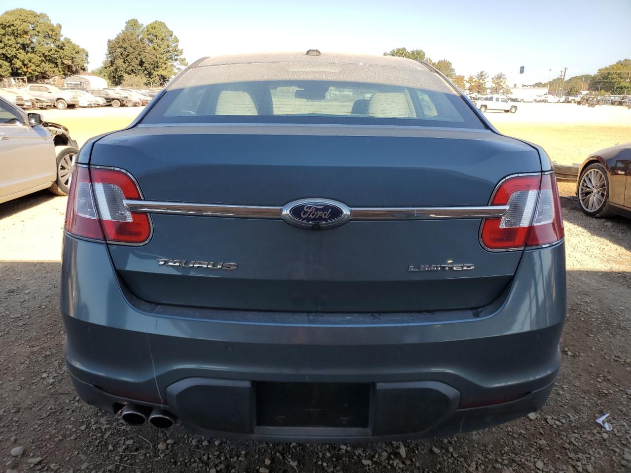 2010 Ford Taurus Limited VIN: 1FAHP2FWXAG145826 Lot: 76950614