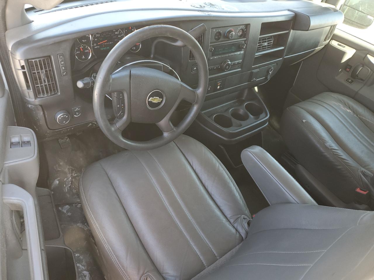 2017 Chevrolet Express G2500 VIN: 1GCWGAFF3H1102485 Lot: 74699124