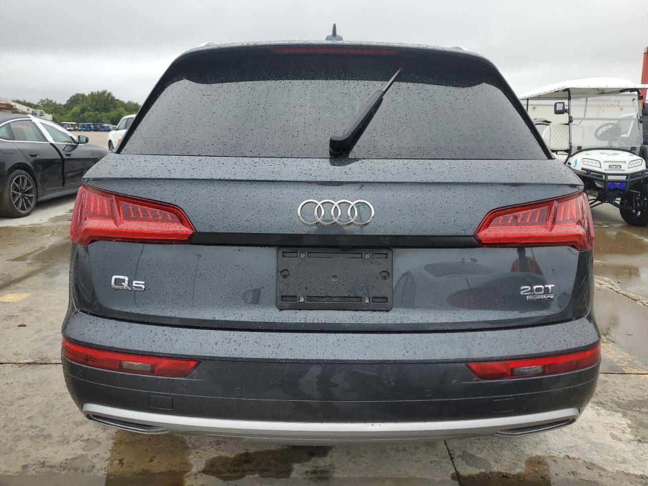 WA1BNAFY1J2240459 2018 Audi Q5 Premium Plus