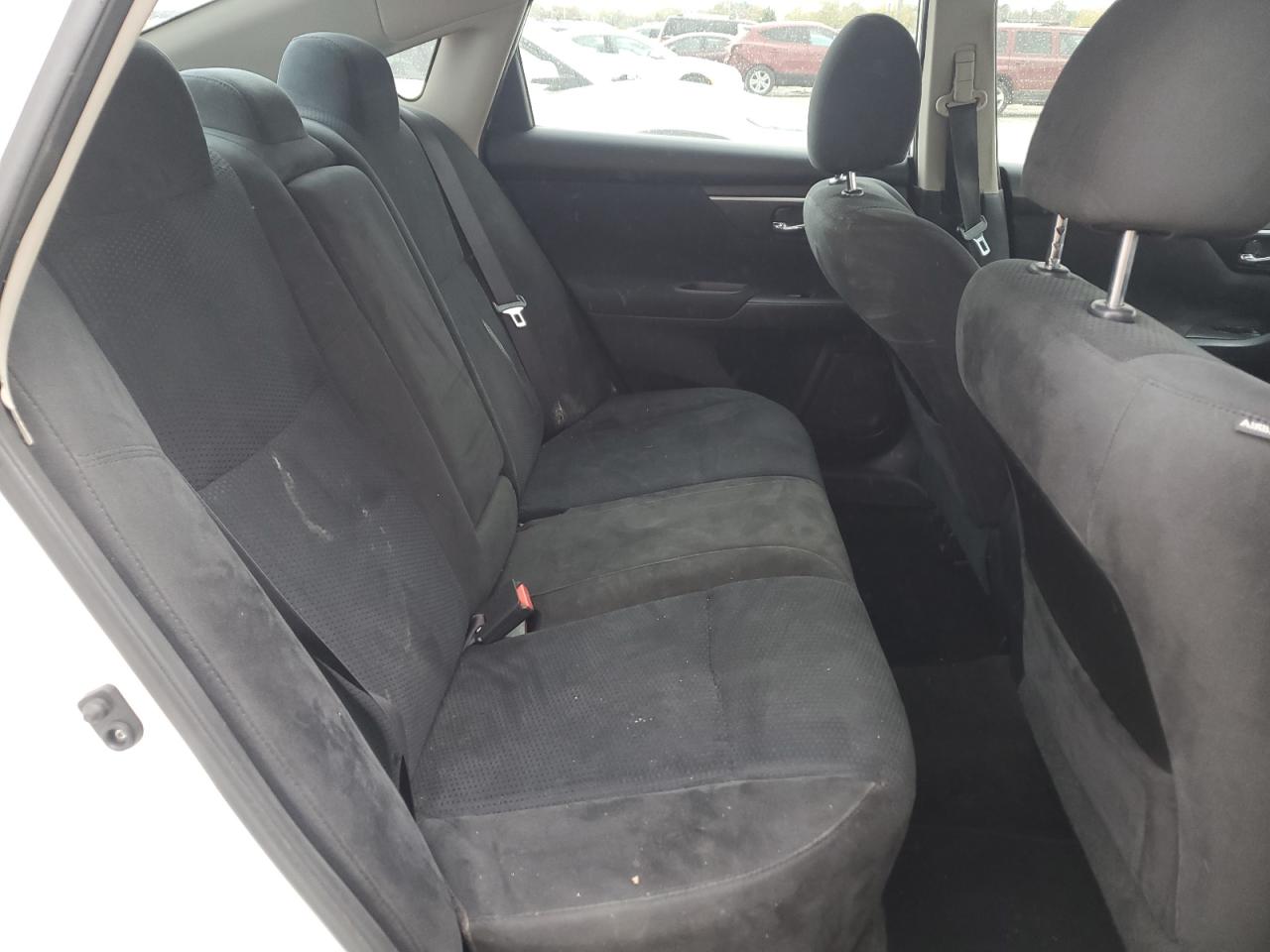 2015 Nissan Altima - Image 10