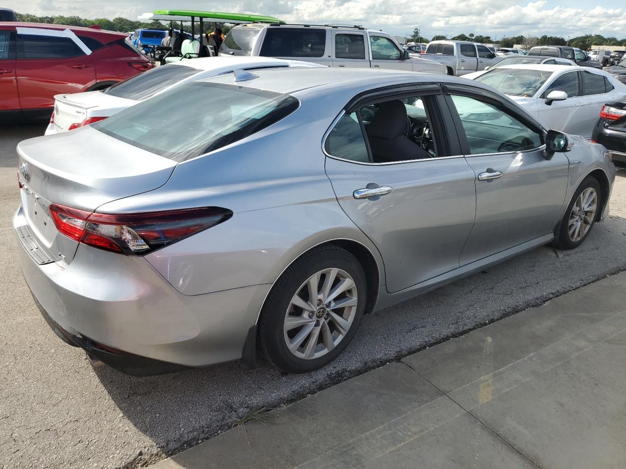 2022 Toyota Camry - Image 3