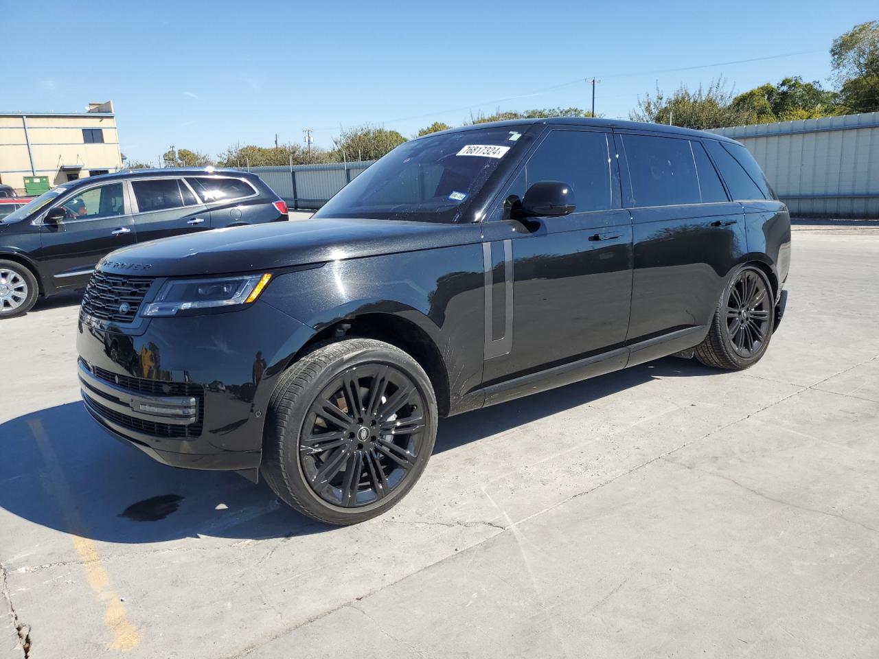 2023 Land Rover Range Rover - Image 1