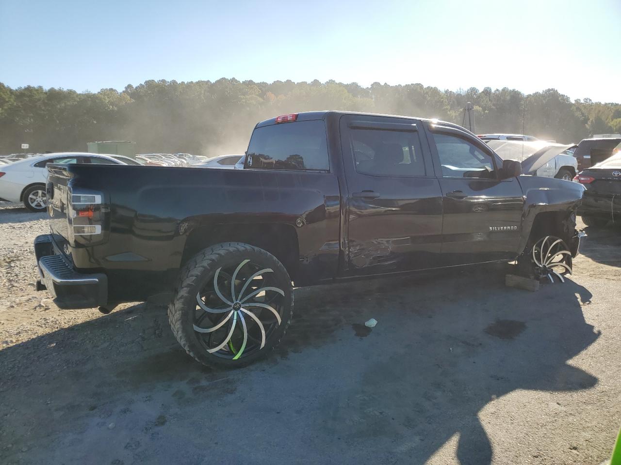 2014 Chevrolet Silverado - Image 3
