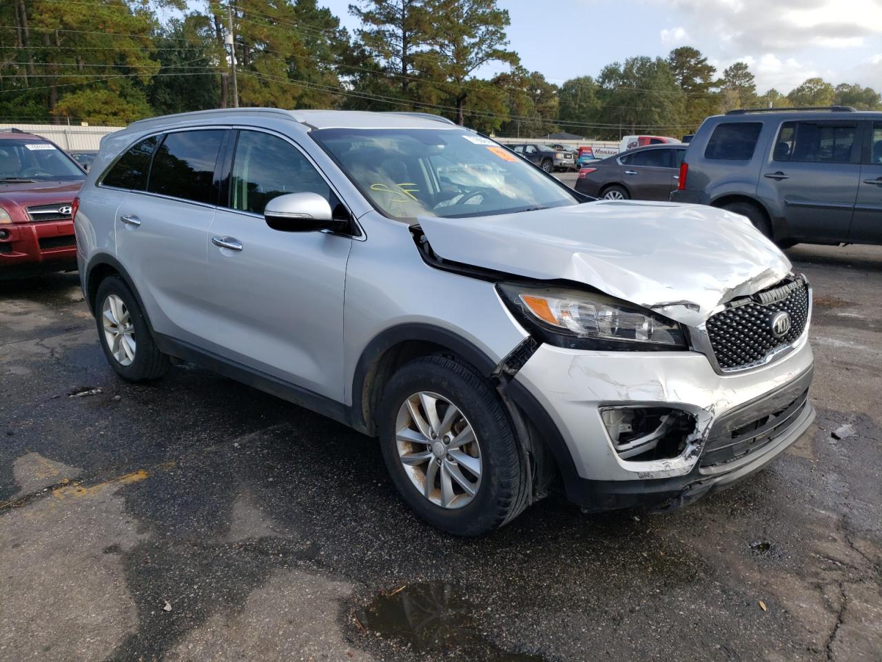2016 Kia Sorento - Image 4