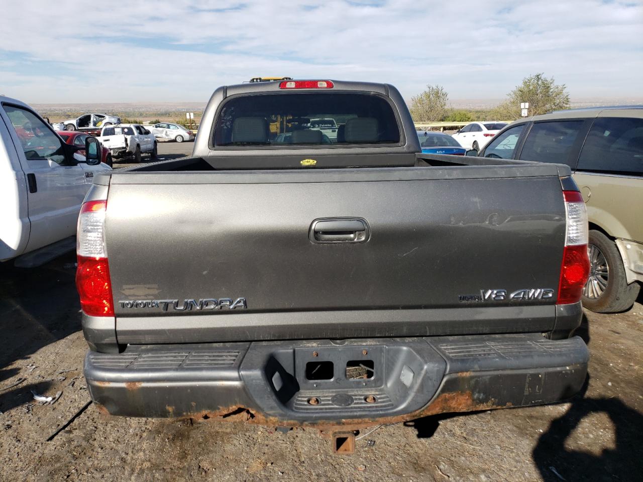 2005 Toyota Tundra Double Cab Limited VIN: 5TBDT48145S490470 Lot: 76681944