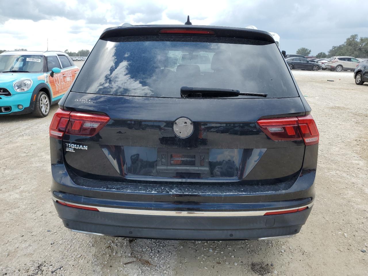 3VV3B7AX8KM014094 2019 Volkswagen Tiguan Se