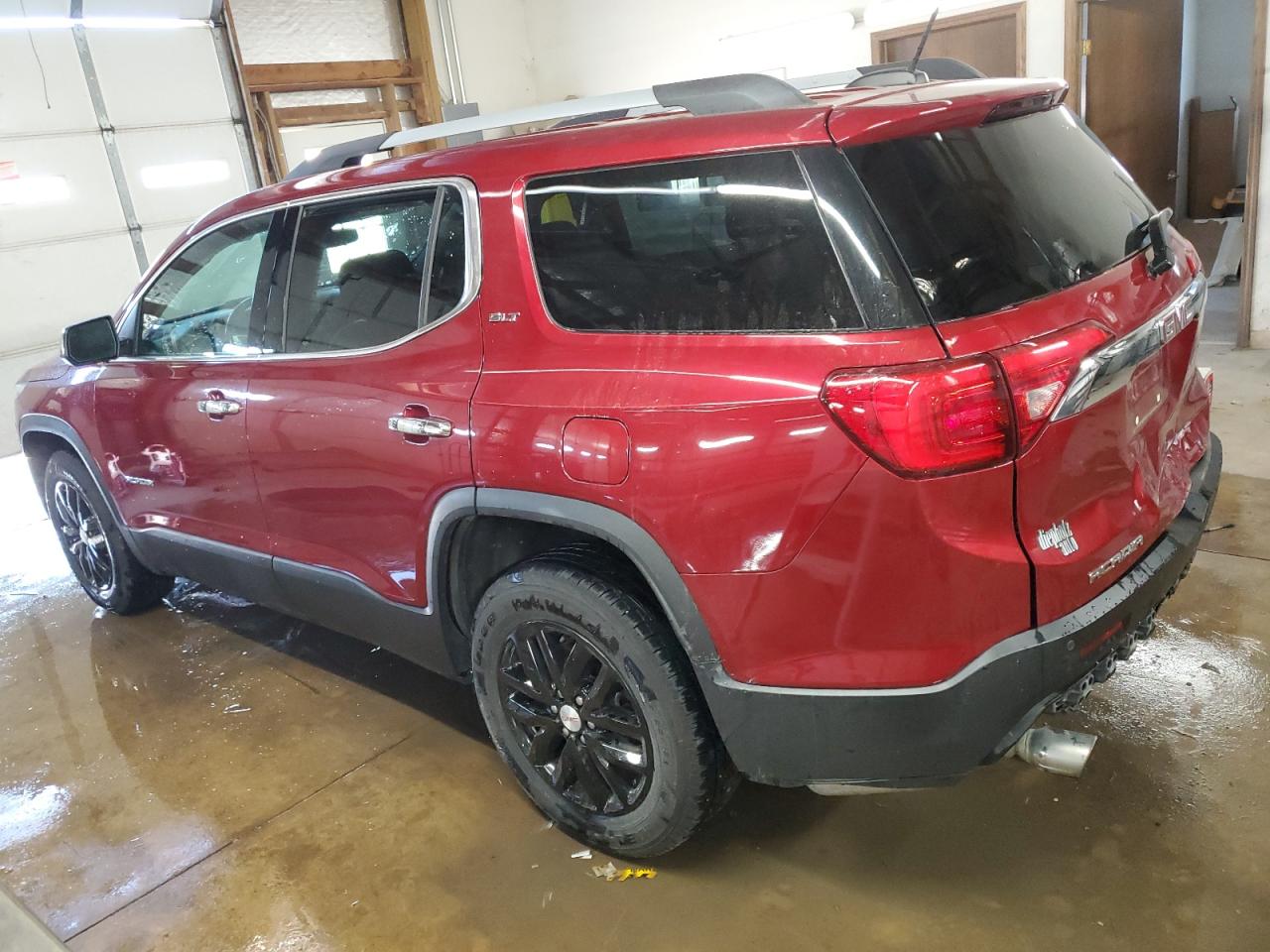 2019 GMC Acadia - Image 2