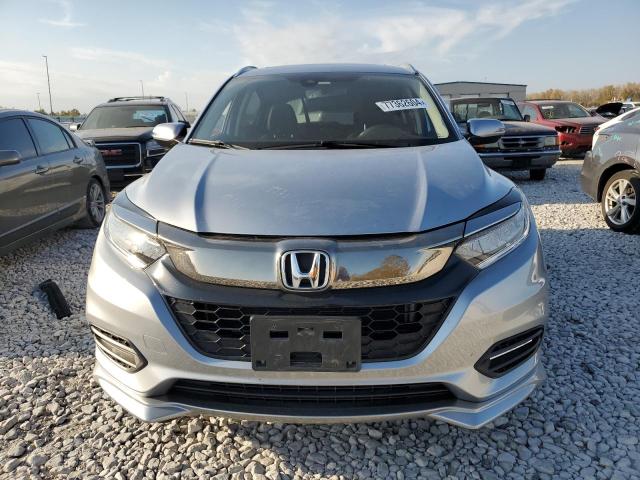  HONDA HR-V 2019 Srebrny