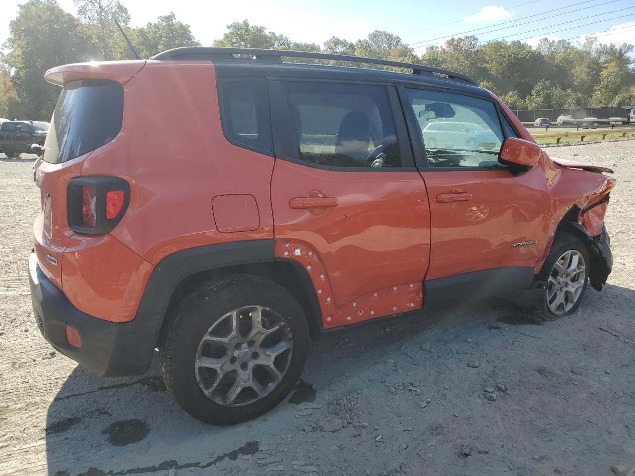 VIN ZACCJBBT7FPC25483 2015 JEEP RENEGADE no.3